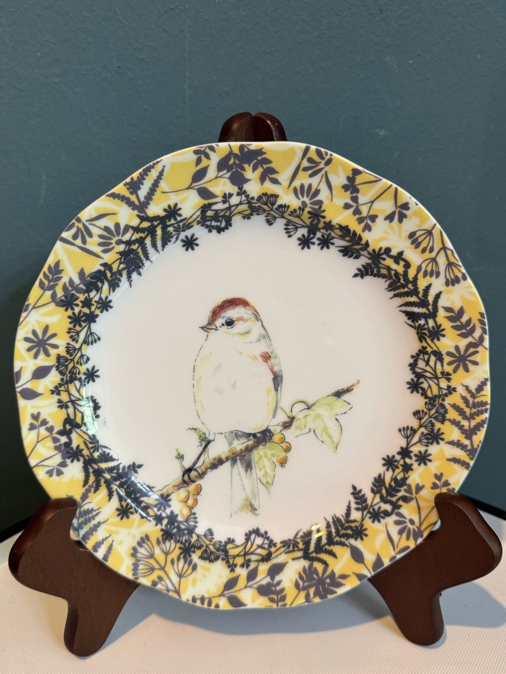 ANTHROPOLOGIE Birdwatcher Salad Dessert Plate Bird 7.75” Japan Forestcore